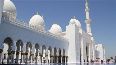 شرح حديث: مَن بات وفي يدِه غَمَرٌ، فعرَض له عارضٌ، فلا يلومَنَّ إلَّا نفسَه.