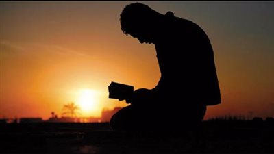 أهم سورة إذا قرأتها بعد فجر يوم الجمعة 10 مرات تفتح جميع الأبواب المغلقة وينزل عليك الرزق طوال السنة