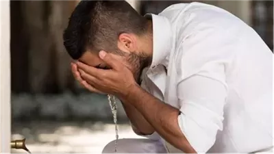 كنت لا أصلي قبل الثلاثين عام والآن أصبحت ملتزم بالصلاة هل المفروض قضاء ما فاتني ام اتوب واستغفر