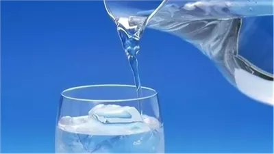 ما حكم رش الماء المقروء عليه قرآن في زوايا المنزل