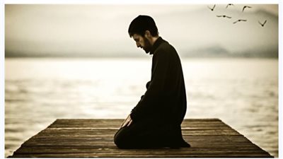 ټوفي أبي وهو لا يصلي, كيف بإمكاني مساعدته