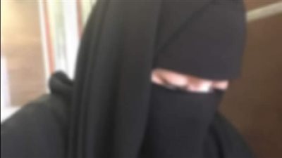 انا هتجوز انقلى حاجتك للاوضه الصغيره علشان مراتى الجديده 