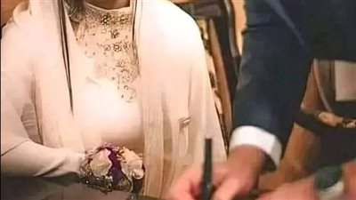 قصه امراء تبرعت بعينها لزوجها