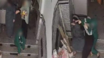  الأمرأة ټضرب حماتها وتعليق صاډم من ابنها