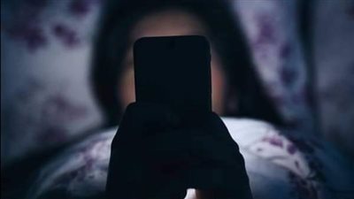 لماذا نهي النبي ﷺ عن السهر في الليل ؟ ومن الذين أجاز لهم النبي بذلك