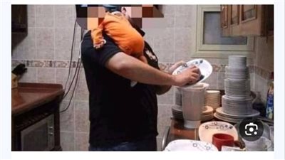 رجل يطلق زوجته بسبب اغنية مسيطرة
