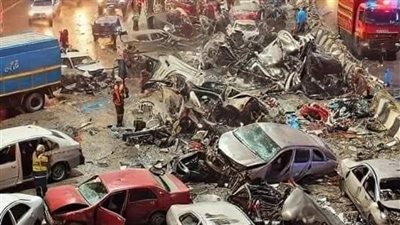 کاړثة تهز مصر اليوم تصادم 12 سيارة على الطريق السريع والسبب غريب جدا
