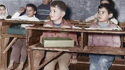 يحكى أن تلميذ صغير بعد أن حصل على علامة 19 من 20 في إحدى الامتحانات