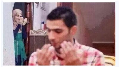 ﺍﻧﺎ ﺭﺍﺟﻞ ﻋﻨﺪﻱ 41 ﺳﻨﻪ ﺍﺳﻤﻲ ﺃﺣﻤﺪ ﻣﺴﻌﻮﺩ ﻧﺰﻟﻮﺍ ﺍﺳﻤﻲ ﻋﺸﺎﻥ ﺍﻟﻠﻲ ﻫﺘﻜلم ﻋﻨﻬﺎ