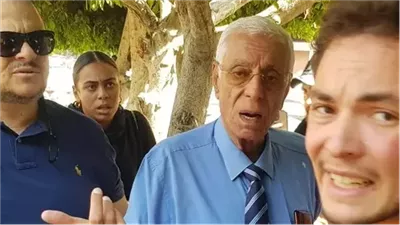   المـوت يفـجع الدكتور حسام موافي انكـسر ضهرى بعدك