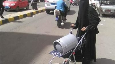 يقول أحد الإخوة في اليمن حصل اليوم أمام عيني